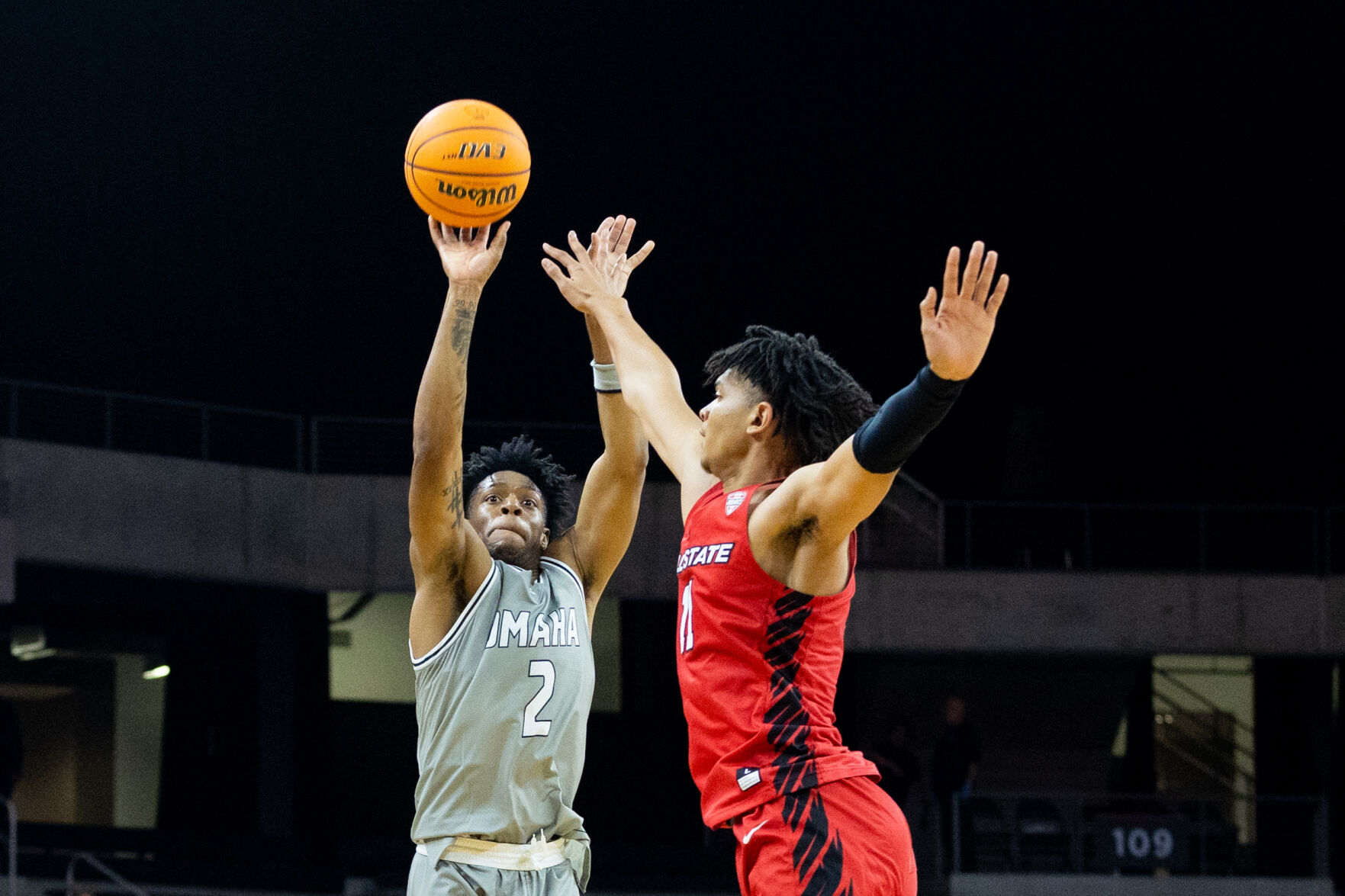 111722-owh-spo-unobasketball-em27.jpg